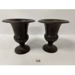 A PAIR OF BRONZED METAL CAMPAGNA URNS IN THE CLASSICAL STYLE, 22CM HIGH
