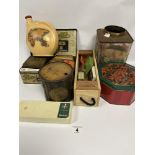 A QUANTITY OF VINTAGE TINS, INCLUDING MACFARLANE LANG & CO BISCUITS, BASSETTS PEOPLES MINTS AND