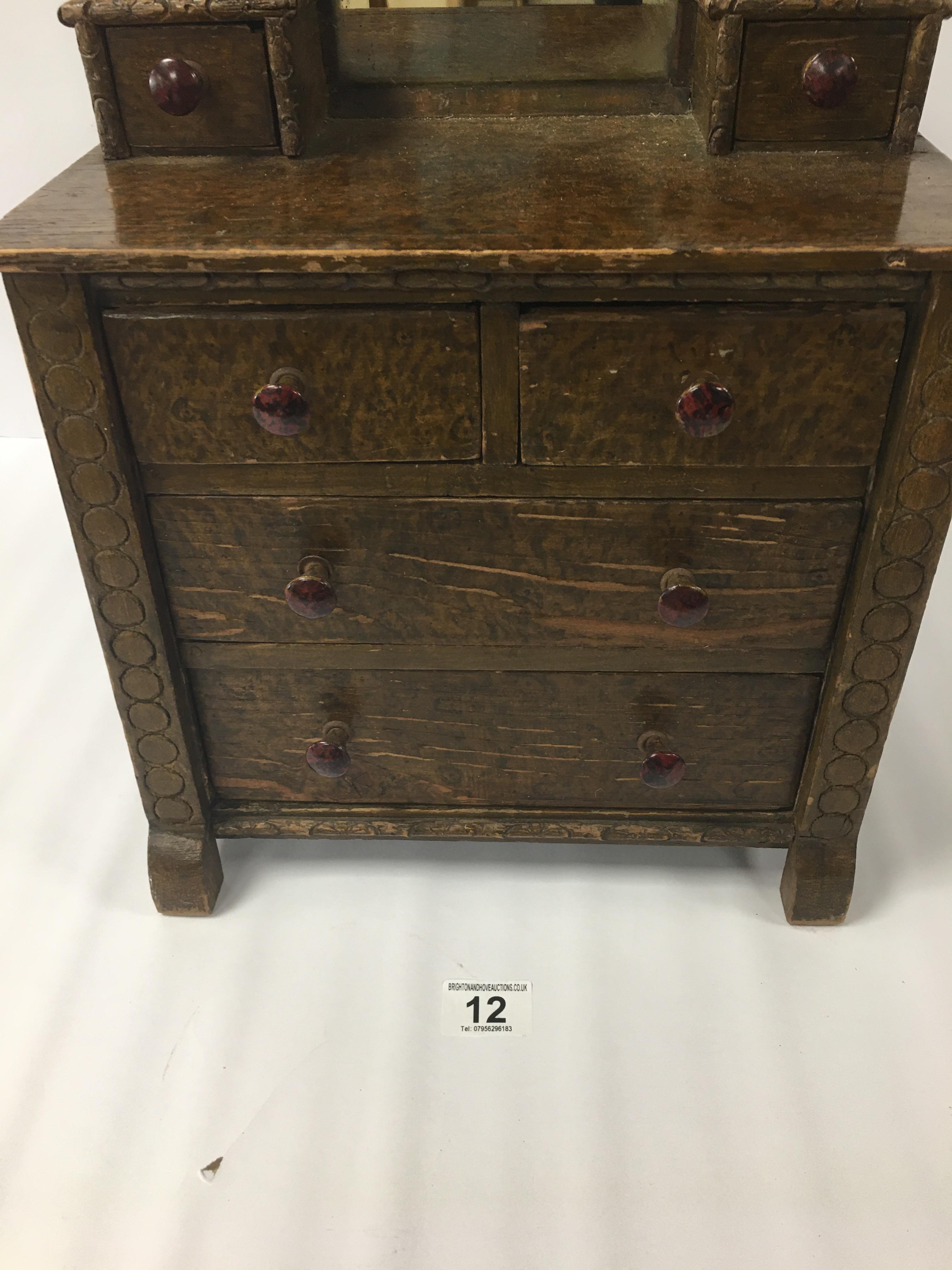 A WOODEN APPRENTICE PIECE DRESSING TABLE WITH SIX DRAWERS UNDER A BEVELED MIRROR, 53CM HIGH - Image 3 of 3