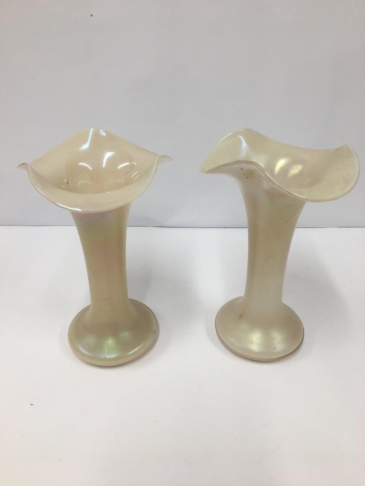 A PAIR OF IRIDESCENT GLASS VASES WITH FLARED RIMS, 24CM HIGH