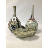 TWO 19TH CENTURY JAPANESE IMARI BOTTLE VASES, 25CM HIGH (BOTH AF) TOGETHER WITH A CARVED SOAPSTONE