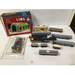 A COLLECTION OF MODEL RAILWAY LOCOMOTIVES AND CARRIAGES, INCLUDING HORNBY INTERCITY 125 ETC, ALSO