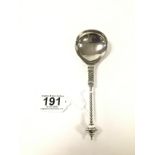 A 925 SILVER LADLE WITH ROPETWIST STYLE HANDLE AND ORB SHAPED FINIAL, MAKERS MARK TG, 16.5CM LONG,