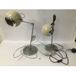 TWO UNUSUAL RETRO STYLE PARLANE TABLE LAMPS WITH ADJUSTABLE GLOBULAR SHADES, 48CM HIGH