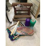 A VINTAGE WEAVEMASTER LOOM WITH A QUANTITY OF WOOL