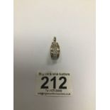 A 9CT GOLD PENDANT SET WITH WHITE STONES, HALLMARKED LONDON 1944, 2.2G