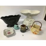 A MIXED LOT OF CERAMICS, INCLUDING CLARICE CLIFF POT, LARGE WHITE CASA PUPO DISH AND MORE