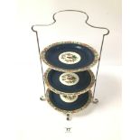 THREE ROYAL WORCESTER OLD WORCESTER PARROT PATTERN PLATES ON A THREE TIER METAL CAKE STAND, RD NO