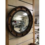 A GILT FRAMED CONVEX MIRROR OF CIRCULAR FORM, 40CM DIAMETER