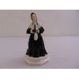 Royal Doulton figurine Charleys Aunt HN35