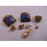 A quantity of jewellery to include a pair of 9ct gold cufflinks, earrings, a ring and pendants (8)