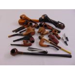 A quantity of pipes and accessories (20)