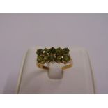9ct yellow gold and peridot dress ring, approx total weight 3.2g