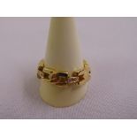 18ct yellow gold and diamond articulated ring, approx total weight 6.9g