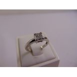 18ct white gold diamond ring, approx total weight 2.8g