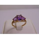 9ct yellow gold and amethyst ring, approx total weight 2.3g