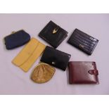 A quantity of vintage leather wallets and purses (7)