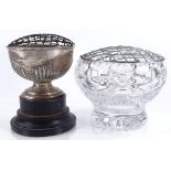 A small circular silver rose bowl, together with a circular crystal rose bowl (2)