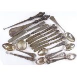 Various silver flatware, including pistol grip butter knives, King's pattern spoons etc, 7.6oz
