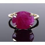 A 9ct gold Madagascan ruby ring, ruby approx 6.71ct, size L, 2.9g