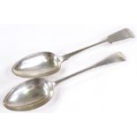 A Georgian silver Fiddle pattern serving spoon, by Richard Pearce, hallmarks London 1820, together