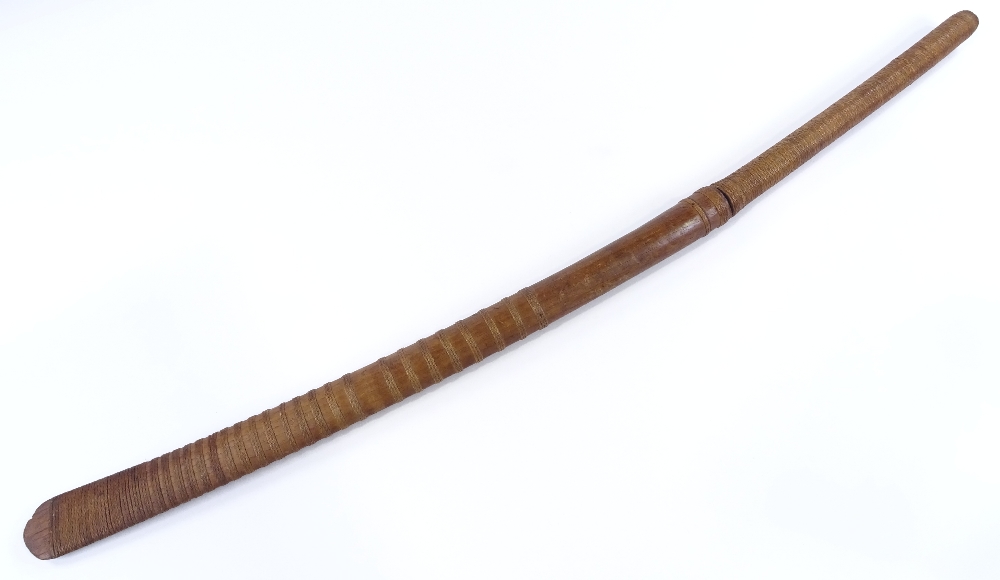 An Antique Japanese sword, with straw-bound handle and original and original straw-bound wood - Image 3 of 3