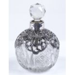 An Edwardian silver-mounted cut-glass bulbous scent bottle, by Levi & Salaman, hallmarks