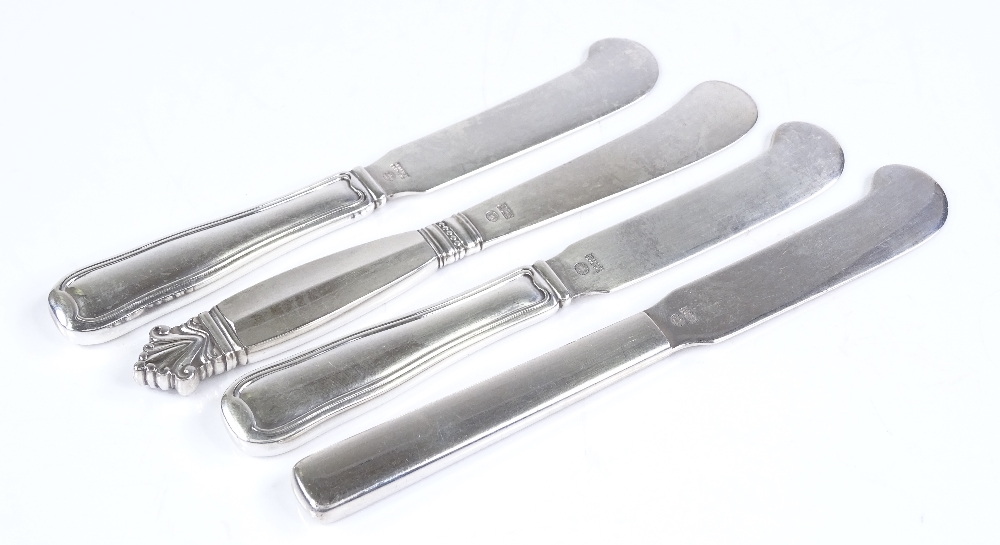 4 Danish silver Georg Jensen butter knives (3 different designs), length 15cm, 4.3oz