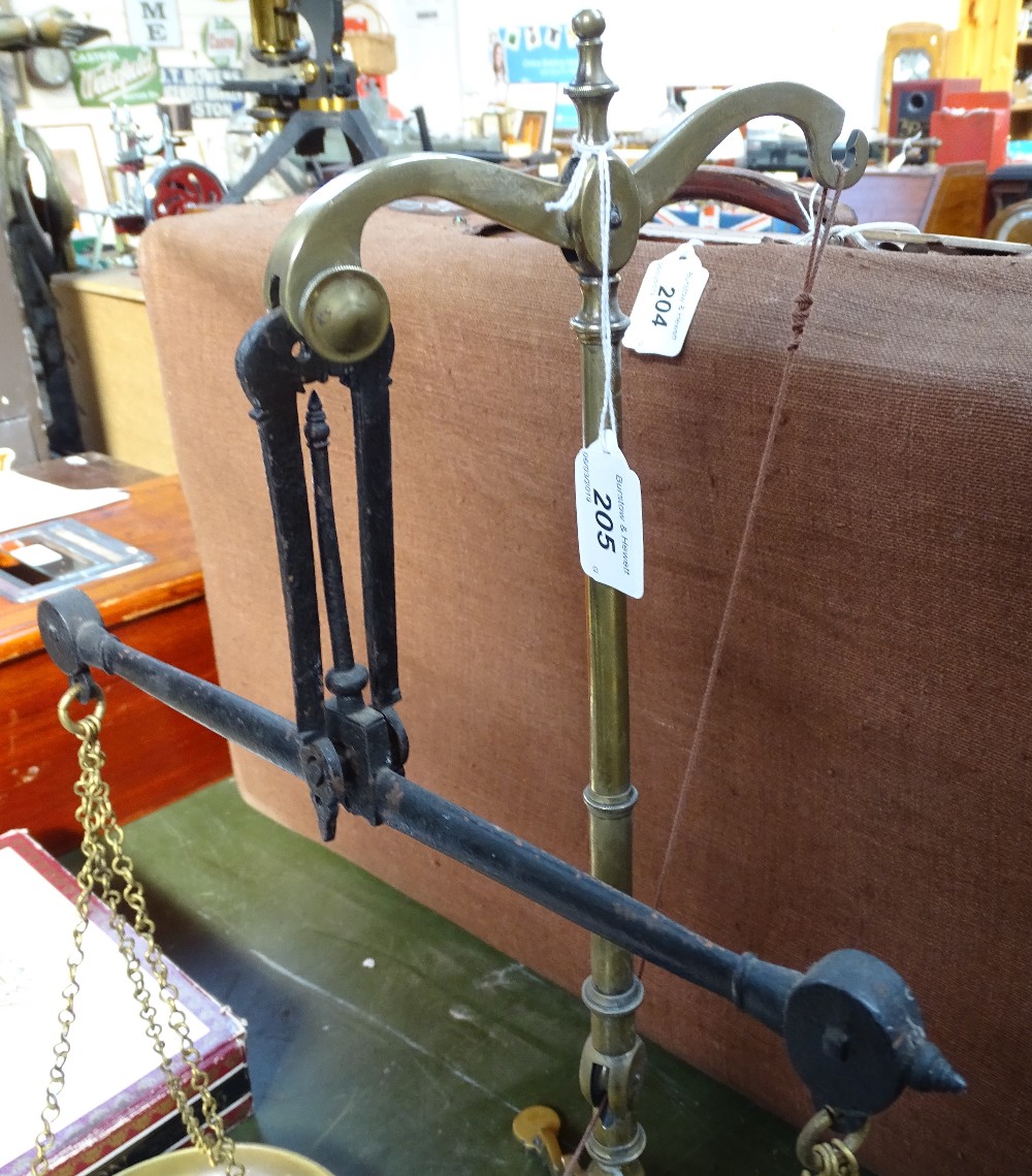 A pair of 19th century brass tobacco scales and weights - Image 2 of 2