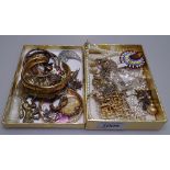 2 trays of mixed costume jewellery, to include silver bangles etc