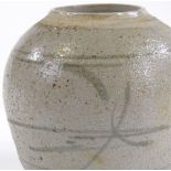 A Chinese ceramic pot with painted decoration, height 12cm, diameter 13cm