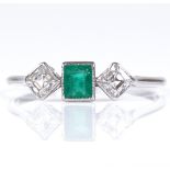 An Art Deco 3-stone emerald and diamond ring, platinum setting, setting height 4.5mm, size O, 1.8g