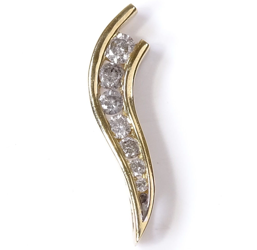 A 10ct gold 7-stone diamond line pendant, total diamond content approx 0.4ct, length 27.4mm, 1.6g