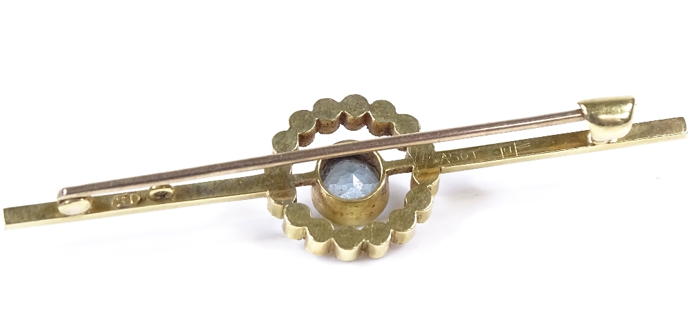 An Edwardian 15ct gold aquamarine and pearl bar brooch, brooch length 57.2mm, 4.1g - Image 3 of 4