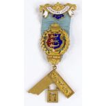 A 9ct gold Derwent Lodge Hastings Masonic medal, gross weight 43.9g