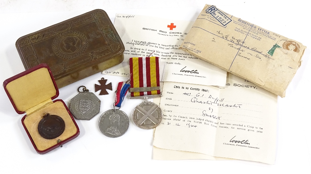 A group of commemorative medals, a Life Saving medal, Queen Mary 1914 Christmas tin etc - Image 2 of 3