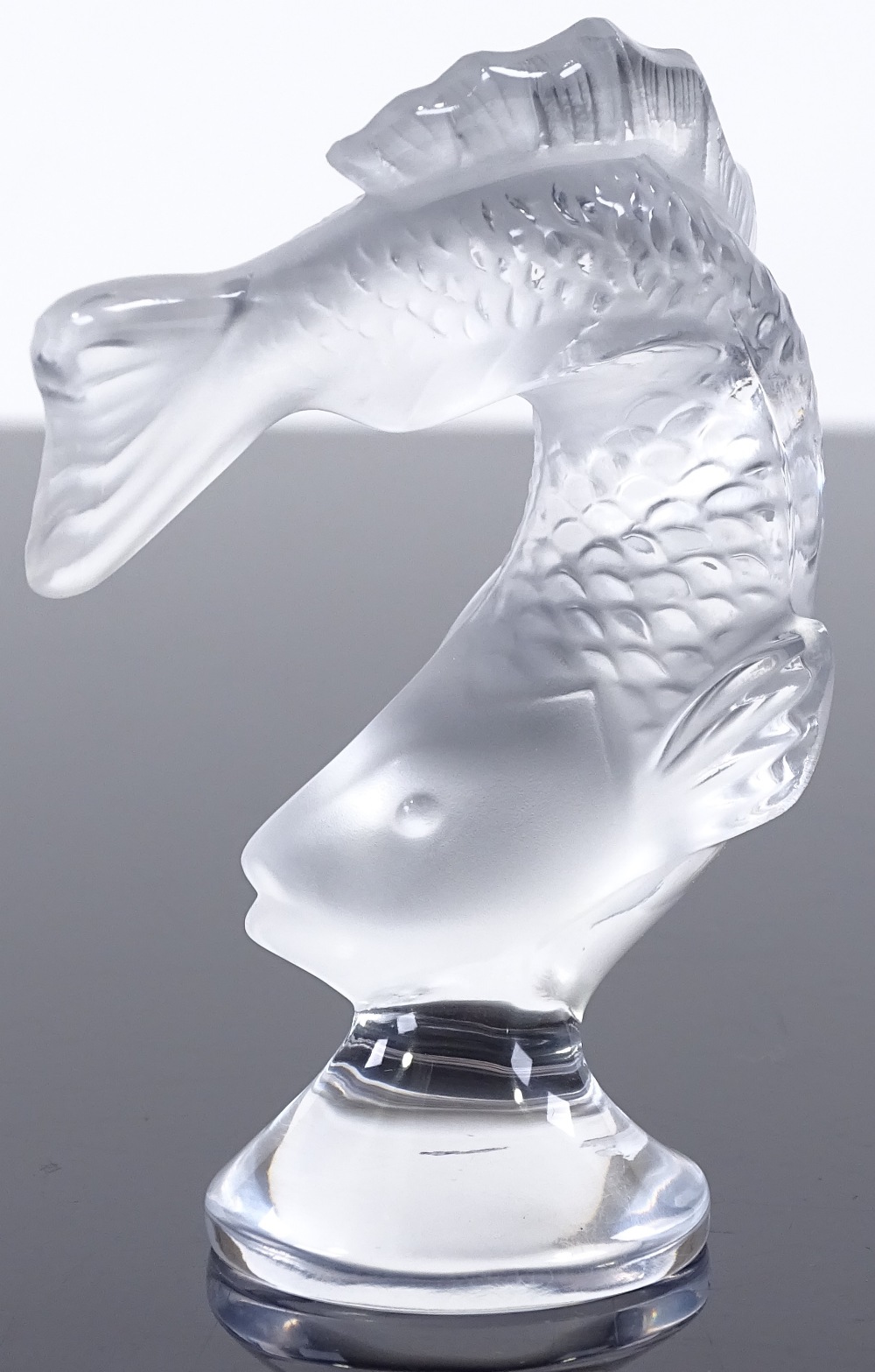 A Rene Lalique glass fish sculpture, engraved signature, height 7.5cm - Image 2 of 3