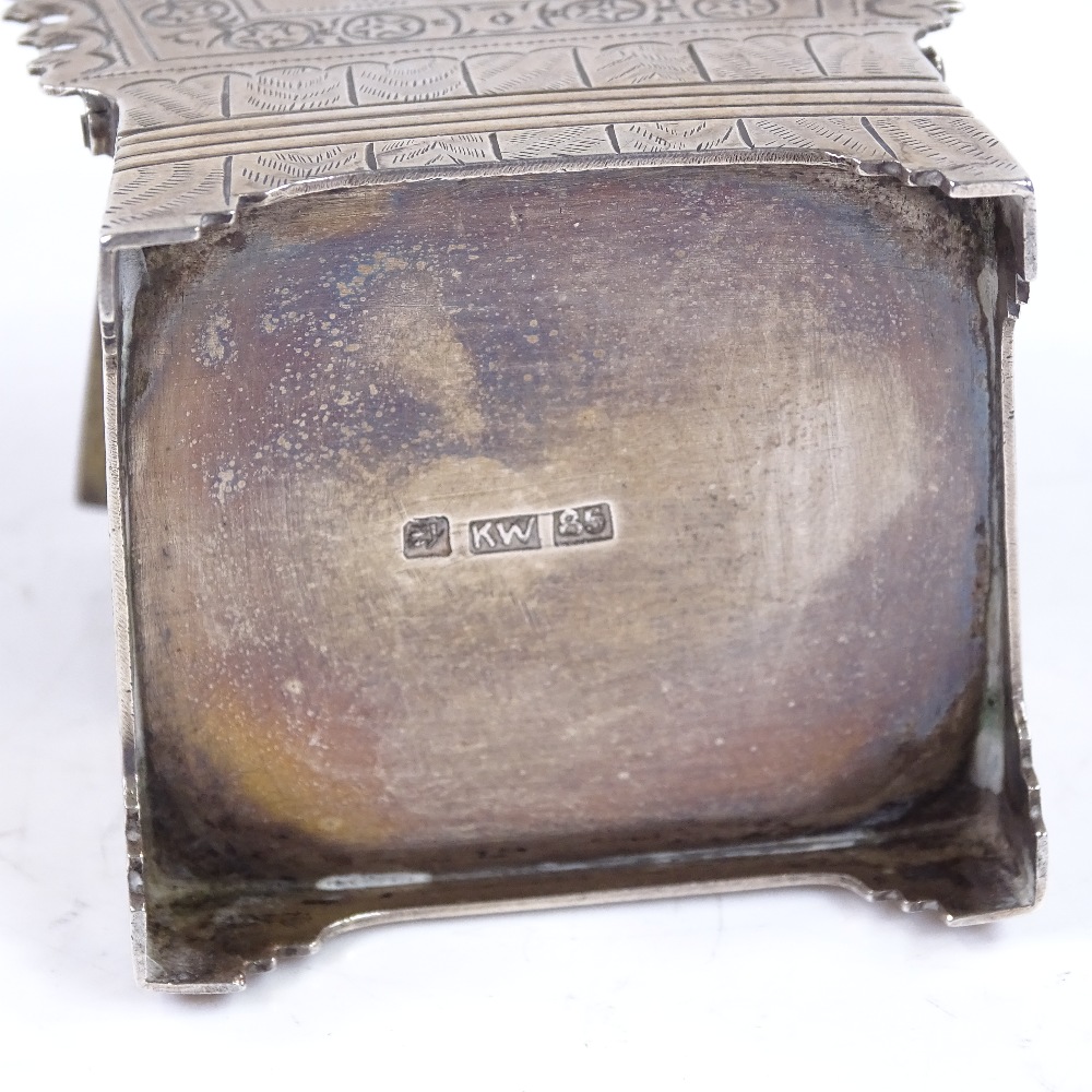 A Chinese silver box in the form of a chair, with bright-cut decoration, by Kwan Wo, stamped 85, - Image 4 of 5