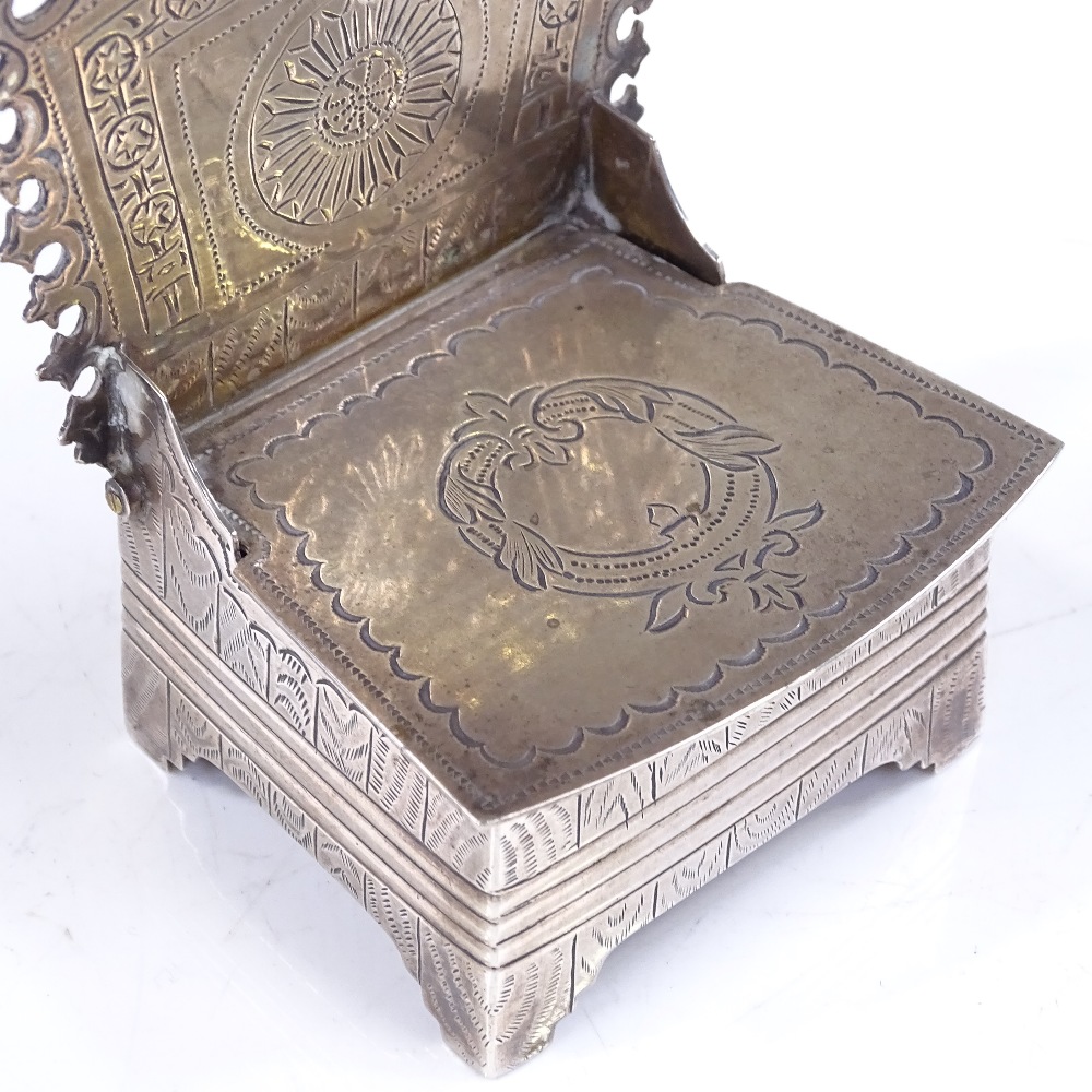 A Chinese silver box in the form of a chair, with bright-cut decoration, by Kwan Wo, stamped 85, - Image 2 of 5