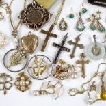 Various gold silver and costume jewellery, including hair panel brooch, black enamel and pearl