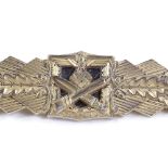 A German military close combat clasp, maker's marks on reverse FLL, length 9cm