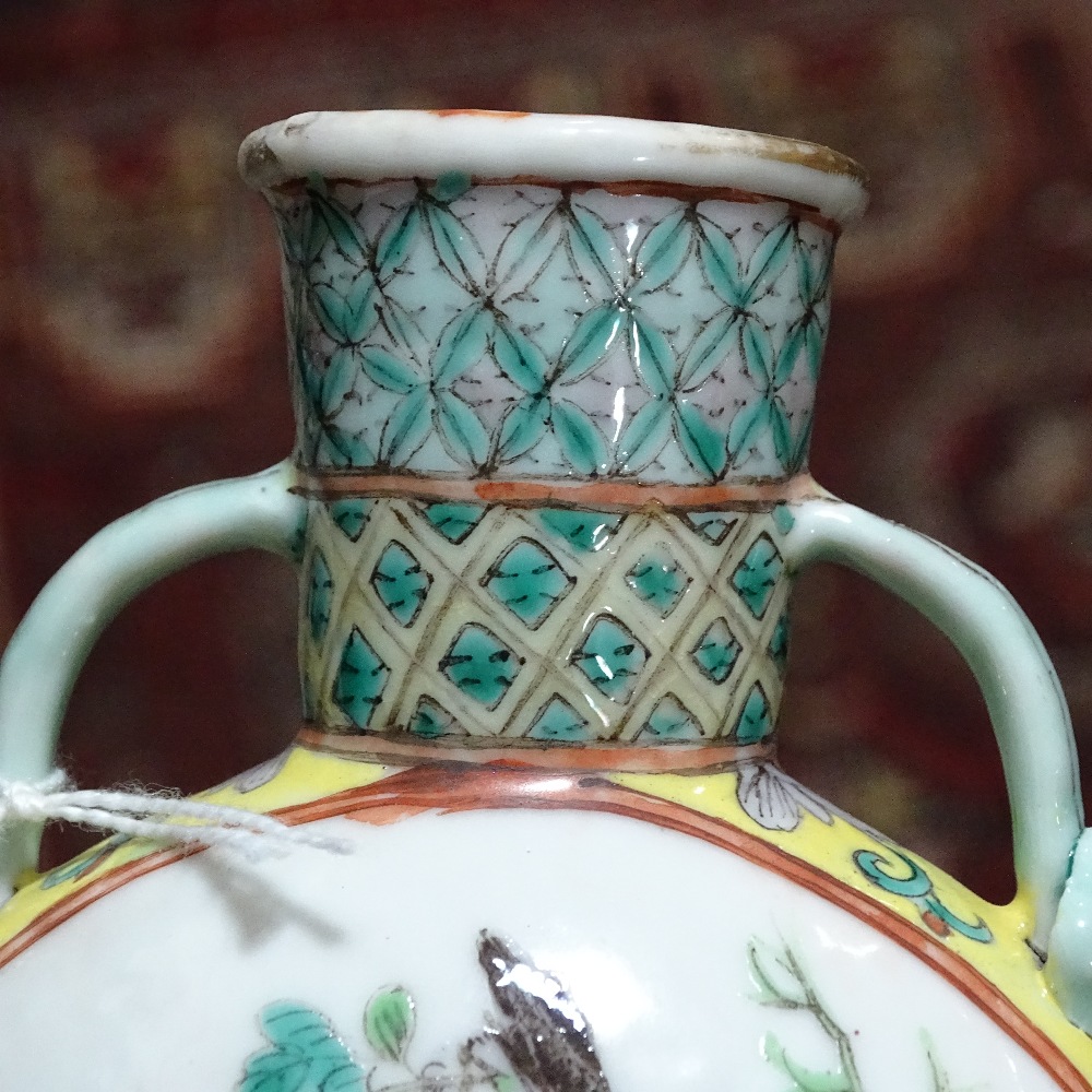 A Chinese famille verte porcelain 2-handled vase, with painted enamel birds and flowers, 4 character - Image 7 of 15
