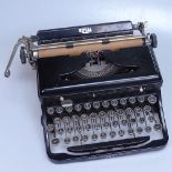 An early Royal portable typewriter