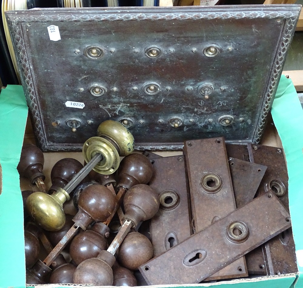 Brass and Bakelite door knobs, finger plates, and a light-switch panel - Image 2 of 2