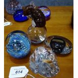 A Val St Lambert paperweight, an Eickholt paperweight, Langham mouse, and another signed paperweight