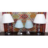 2 pairs of modern table lamps