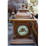 A mahogany-cased 2-train mantel clock, height 16.5"