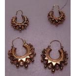 2 pairs of 9ct gold Creole earrings
