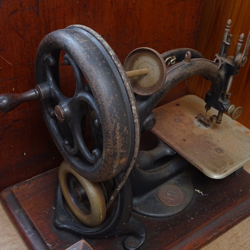A Willcox & Gibbs sewing machine with original case - Image 2 of 2