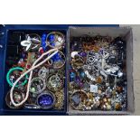 2 boxes of mixed costume jewellery